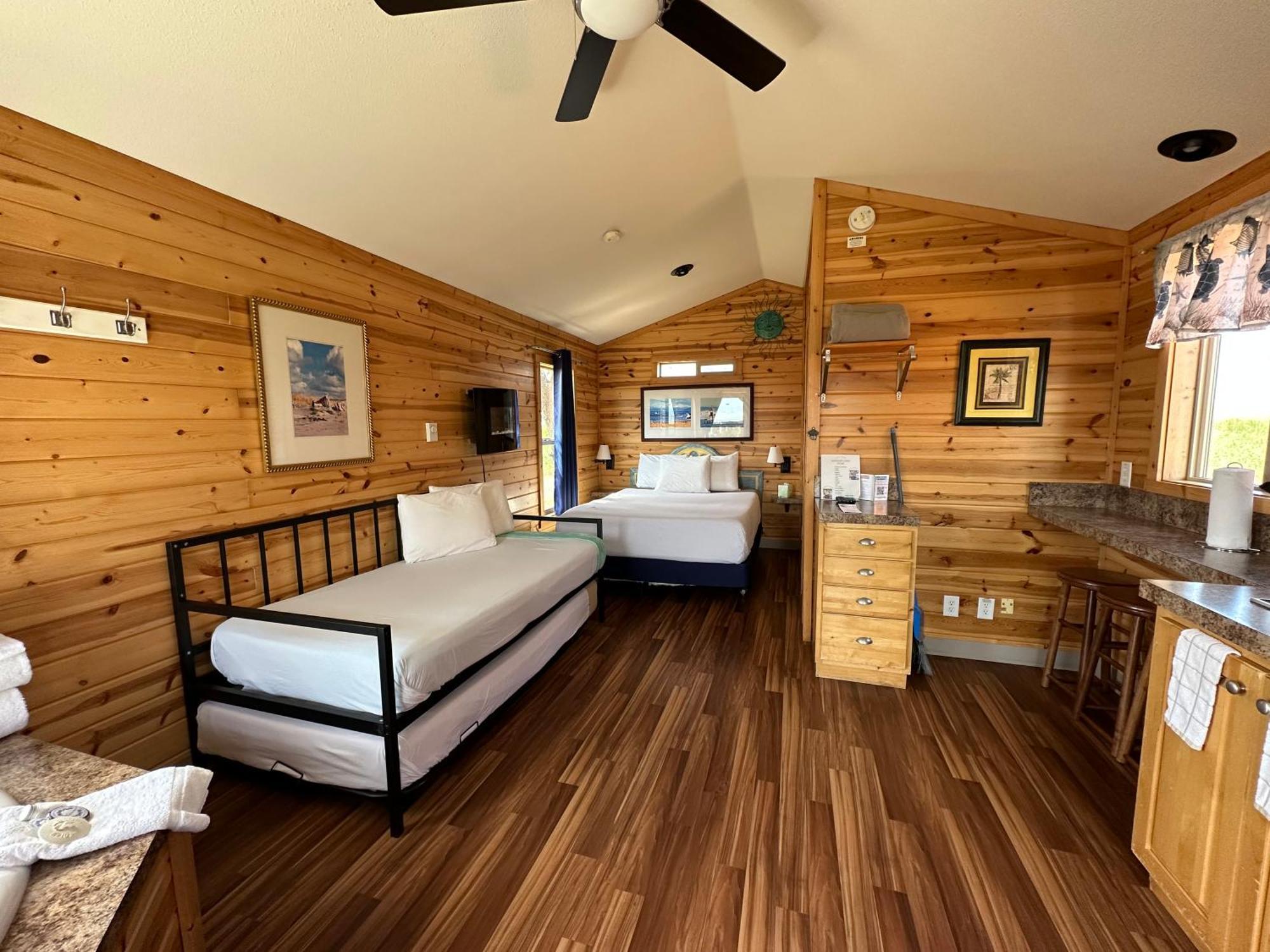 Westport Inn Cabins מראה חיצוני תמונה
