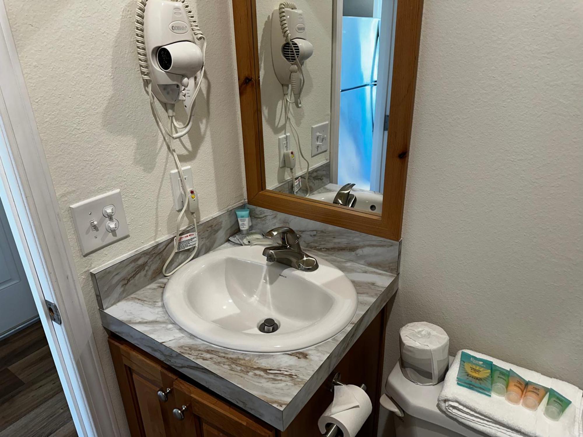 Westport Inn Cabins מראה חיצוני תמונה